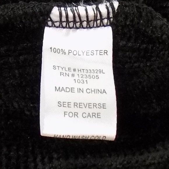 LoveLA Izzy Crop Turtle Neck Sweater Black NWT - Picture 6 of 8